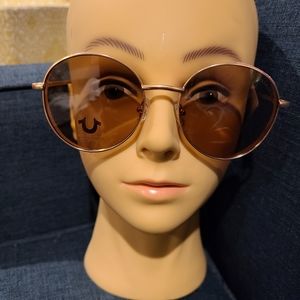 New TRUE RELIGION Women's Sunglasses, Rose Gold
